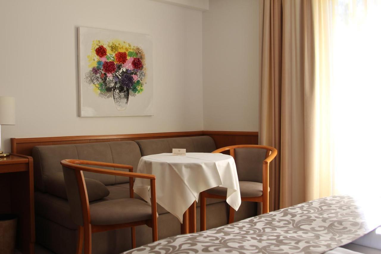 Seehotel Paulitsch Velden am Woerthersee Luaran gambar